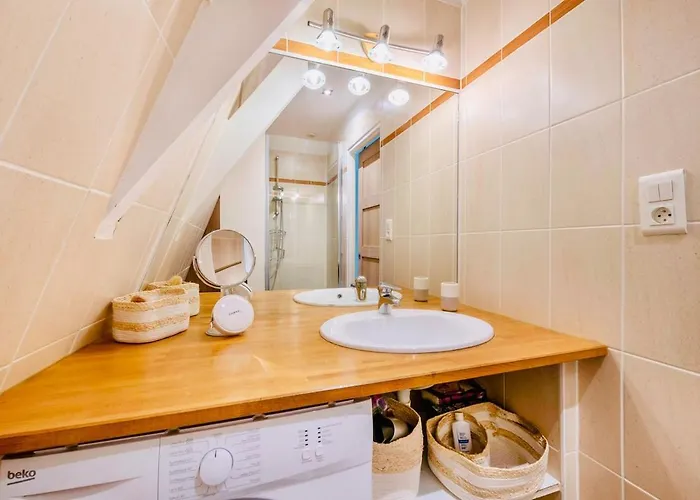 Le Joli Baulois 公寓